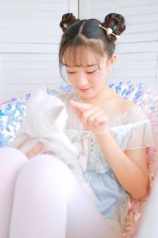 高中女学生自慰喷白浆